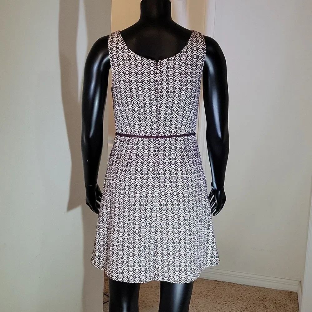 THE LIMITED WOMEN"S PETITE SLEEVELESS DRESS - Picture 6 of 15